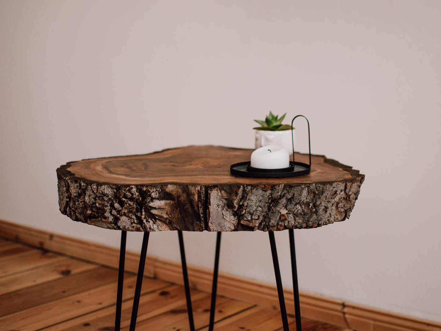 Beistelltisch - Walnuss