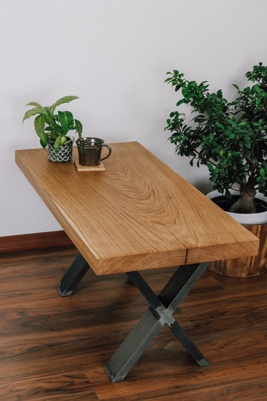 Couchtisch - Eiche aus einem Stück