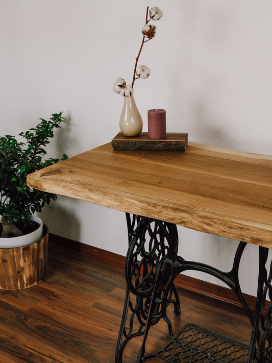 Ess-/Schreibtisch - Eiche mit Singergestell